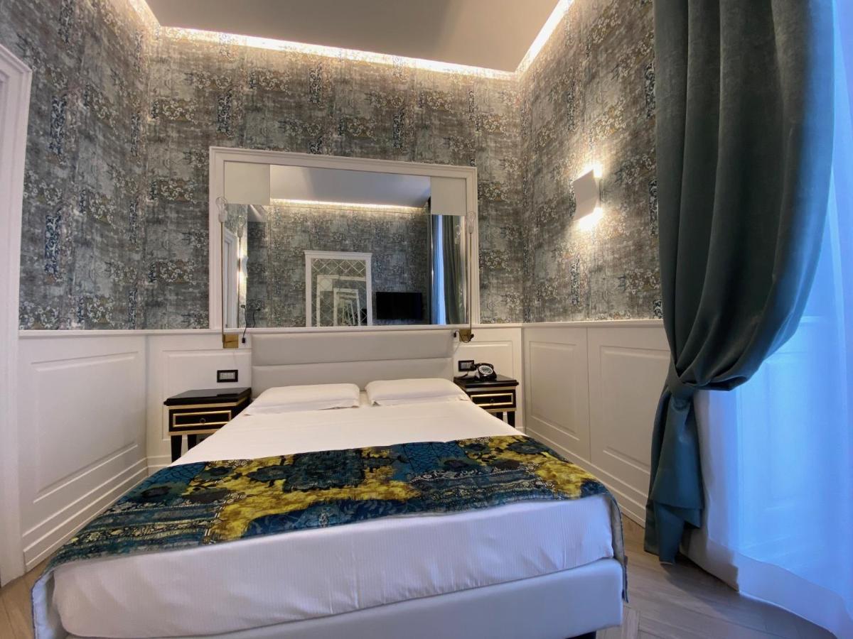 Relais Piazza Vittoria Bed & Breakfast Napoli Eksteriør bilde