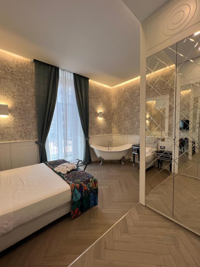 Relais Piazza Vittoria Bed & Breakfast Napoli Eksteriør bilde