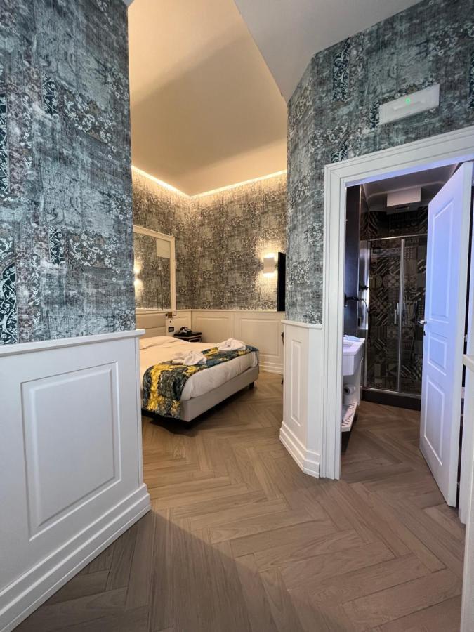 Relais Piazza Vittoria Bed & Breakfast Napoli Eksteriør bilde